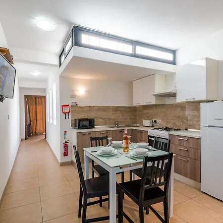 Apartamento Getawaysmalta - Blue Harbour Seafront Self-catering Holiday Penthouse St Paul's